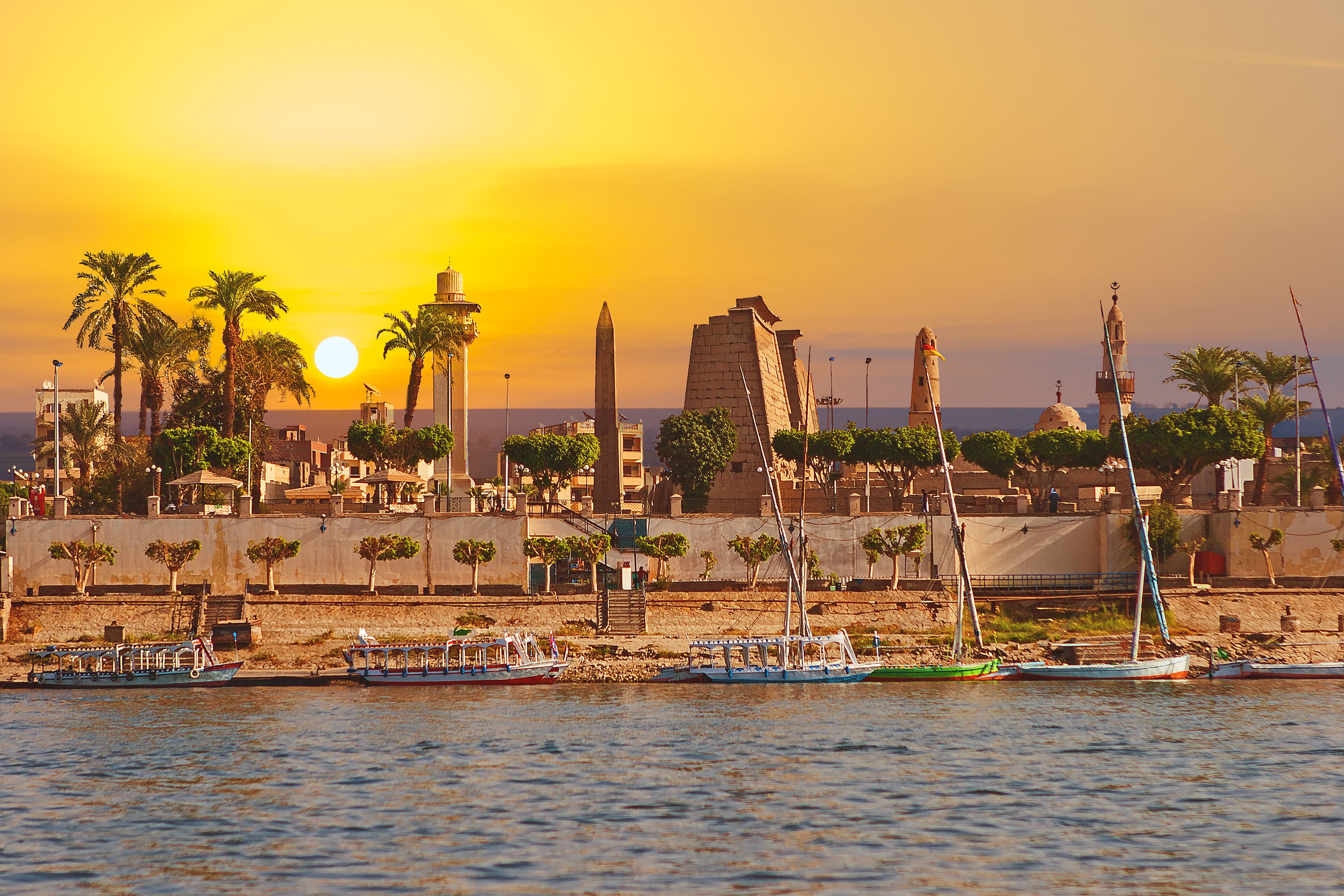 River,Nile,Luxor,Egypt,,Beautiful,Yellow,Sunny,Background