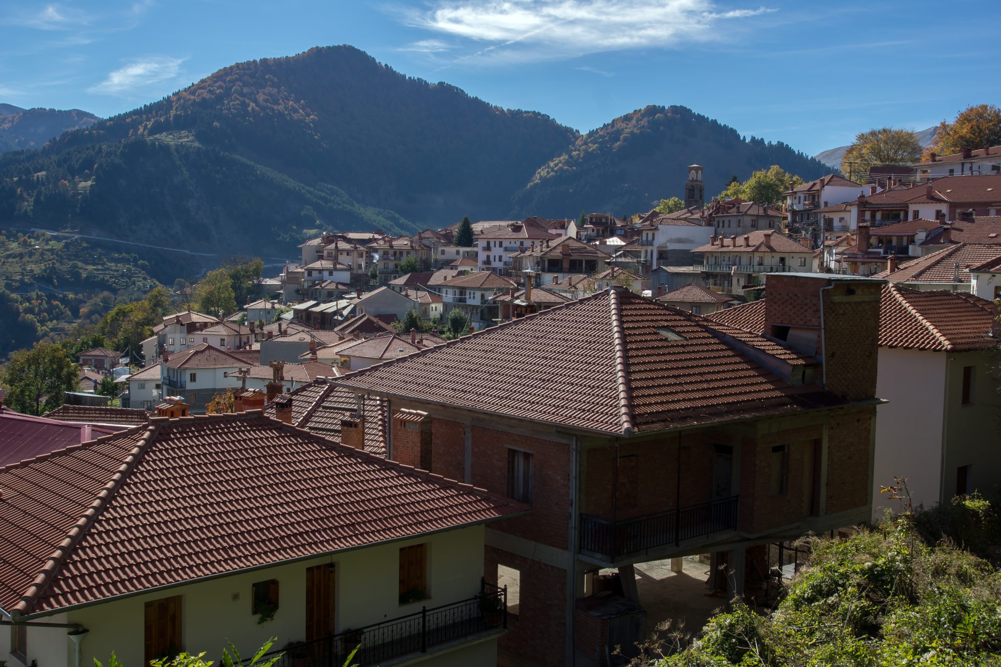 Roofs,And,Valley,Of,Town,Of,Metsovo,,Epirus,,Greece