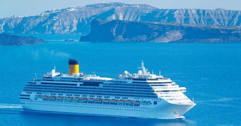 cruise ship 01