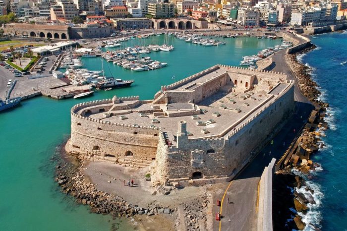 ΓΥΡΟΣ ΤΗΣ ΚΡΗΤΗΣ | ΚΑΛΟΚΑΙΡΙΝΗ ΠΡΟΣΦΟΡΑ 2025