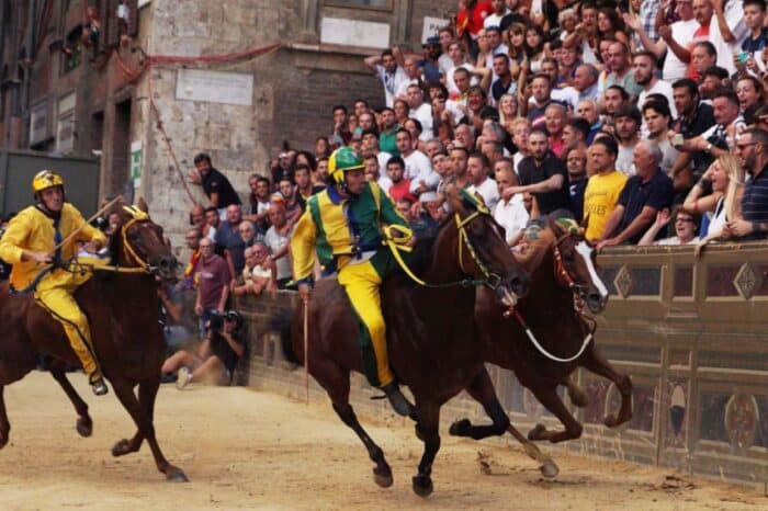 PALIO DI SIENA | ΚΑΛΟΚΑΙΡΙ 2025