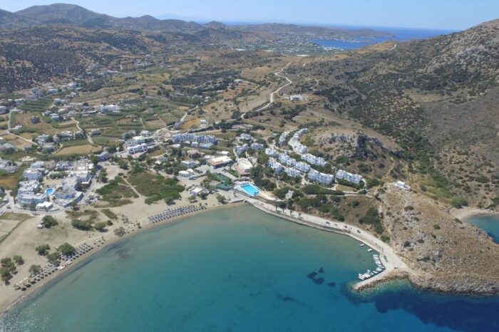 ELINA HOTEL 3* Παραλία Καραβοστάσι, Πέρδικα | ΙΟΥΝΙΟΣ – ΣΕΠΤΕΜΒΡΙΟΣ 2025